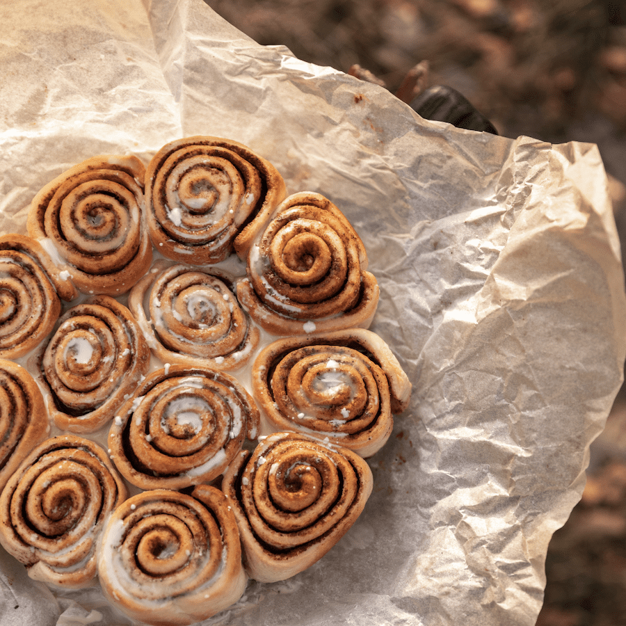 Cinnamon roll recipe, fall dessert recipe