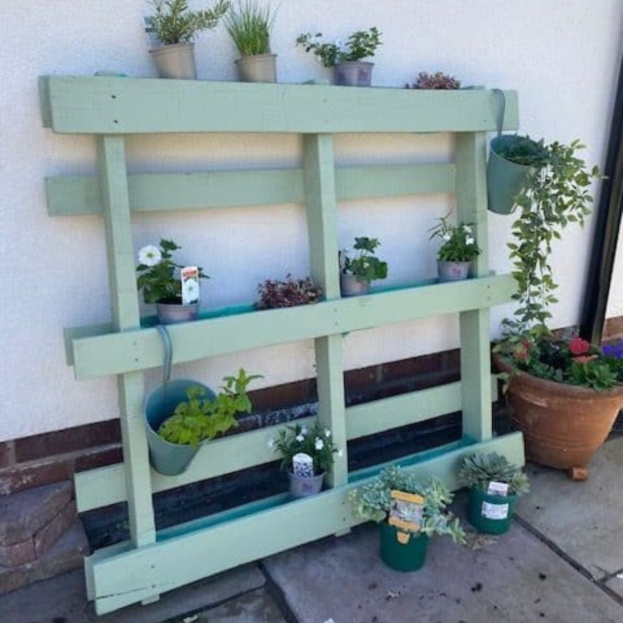 wooden box planter ideas