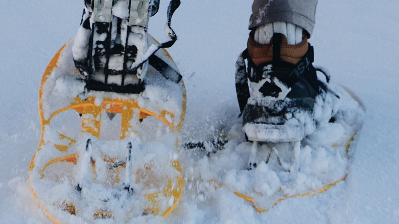What is Snowshoeing? 8 of the Best Snowshoeing Gear