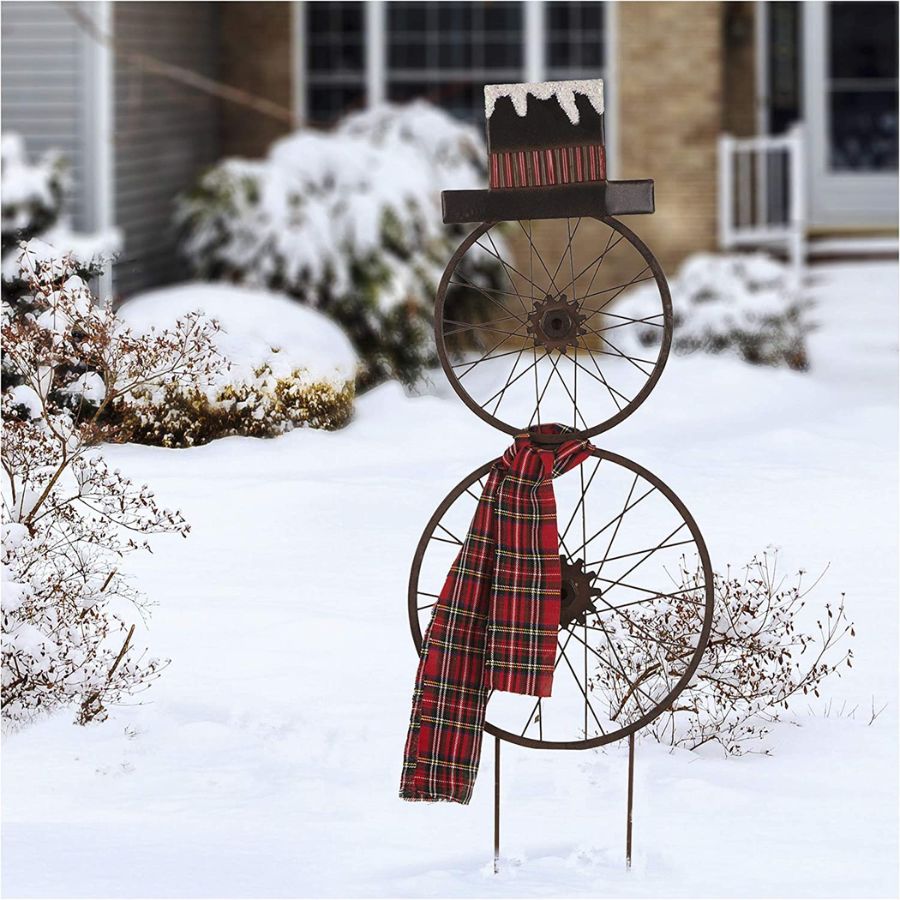 festive outdoor christmas decorations